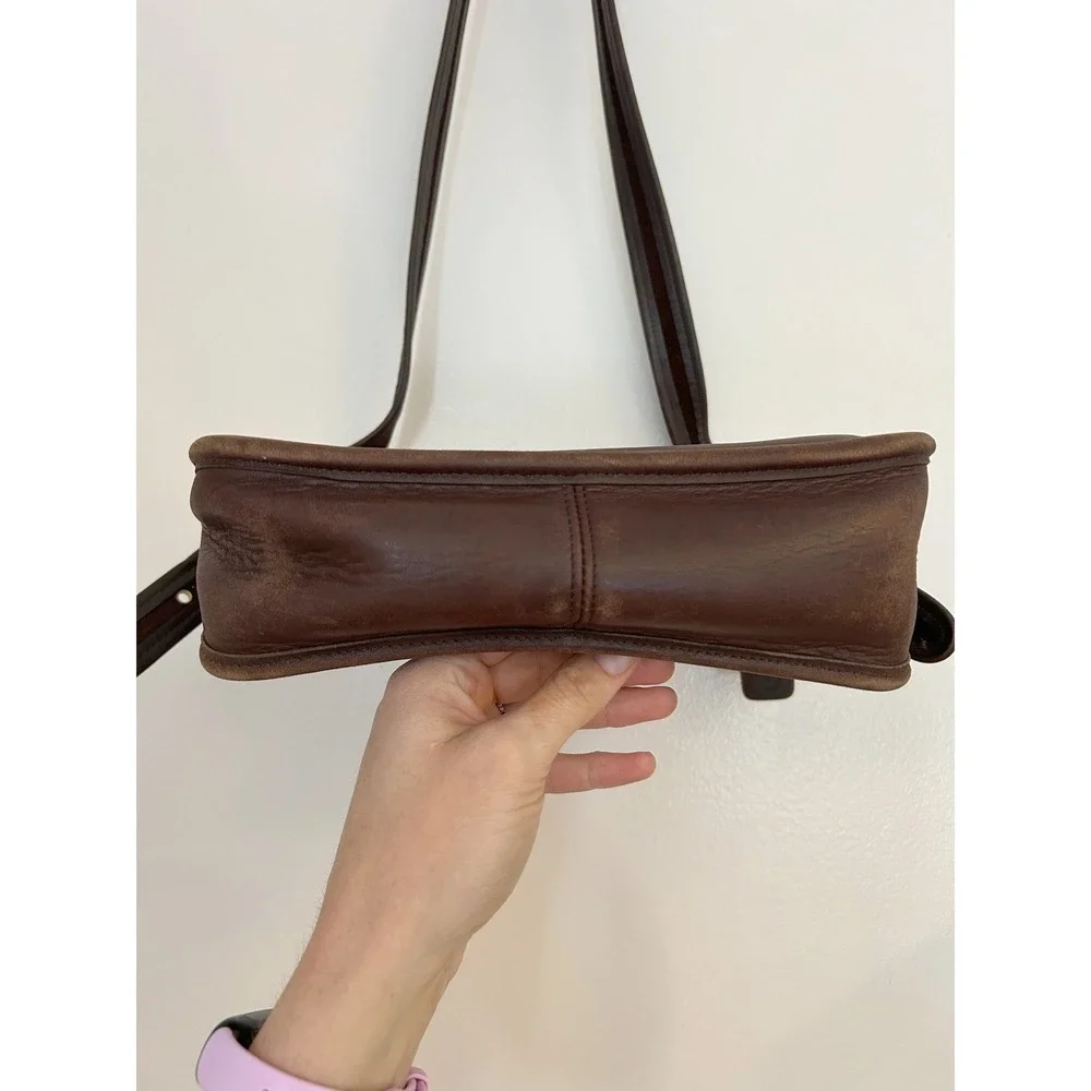 Coach Vintage Brown Leather Ramblers Legacy Crossbody Bag 9061 Brass Turnlock